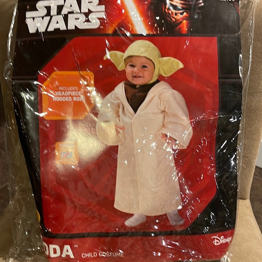 Disney: Star Wars Yoda Child Costume, Size Toddler 2-3T